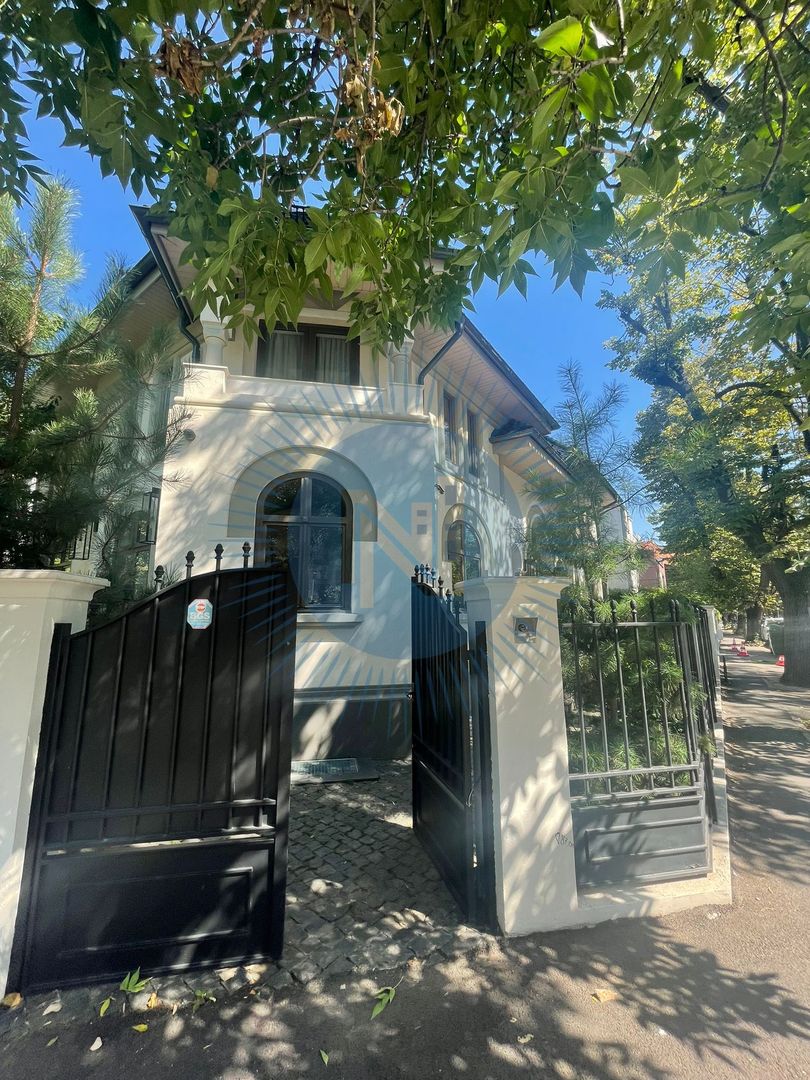Vila unicat  Casin plus Imobil anexat - Poză 5