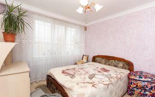 Vânzare, apartament, 3 camere, str. Luceafarul ,sat. Dobogea. - Poză 12