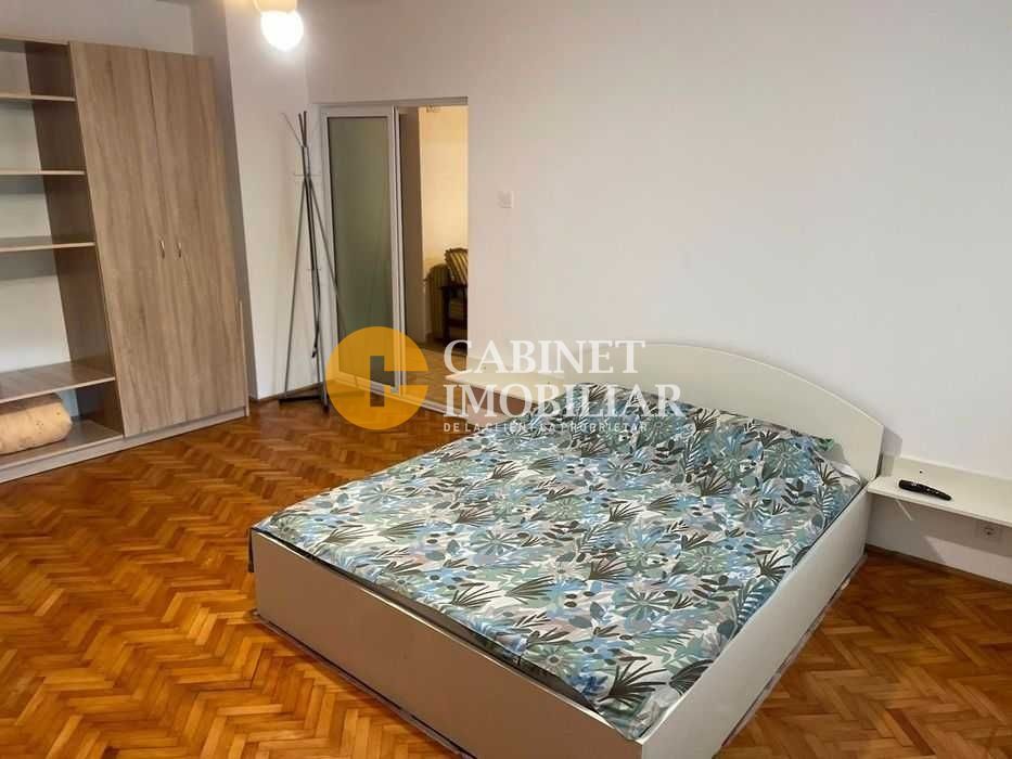 Vinzare apartament 2 camere Arcu Iasi - Poză 8
