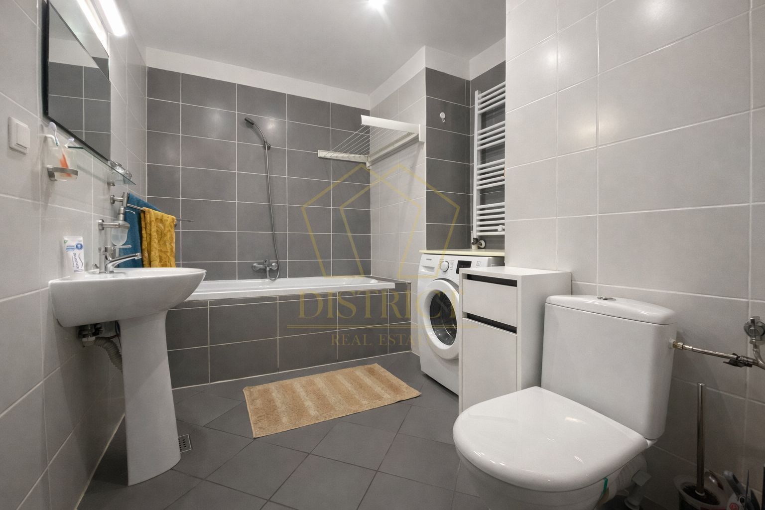 Apartament spatios cu 2 camere | Soarelui - Poză 8