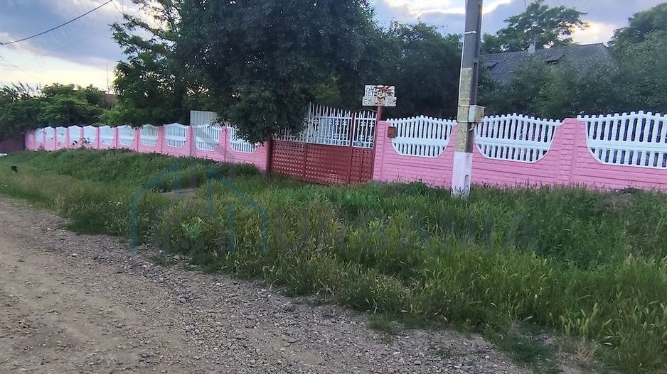 Casă de vânzare în Muncelul de Sus, com. Mogoșești-Siret, jud. Iași – 40 ari, 4 camere, 2 băi, 2 bucătării - Poză 2