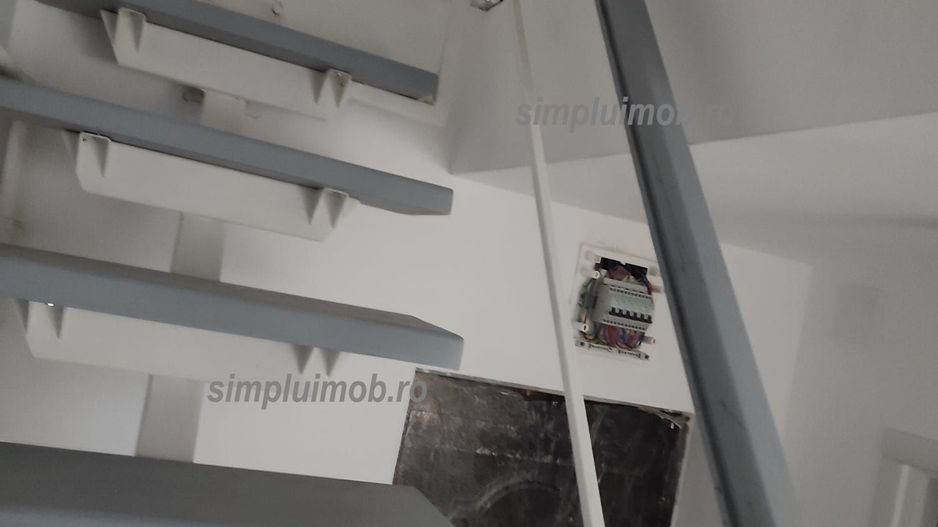 Renovat 2 camere Bd 1 Decembrie Sector 3 - Poză 6