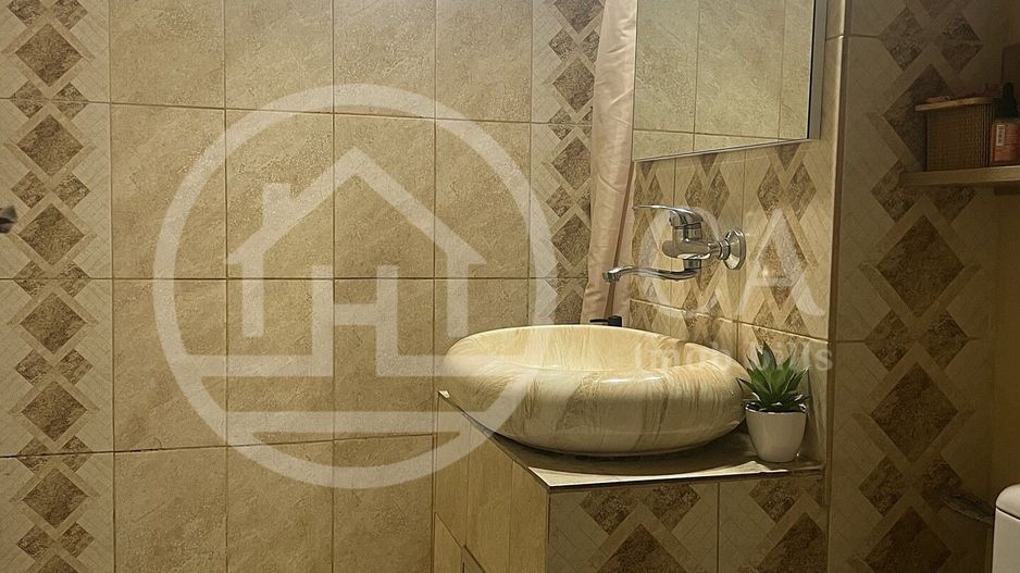 Apartament cu 3 camere de vanzare zona Cantemir, Oradea - Poză 6