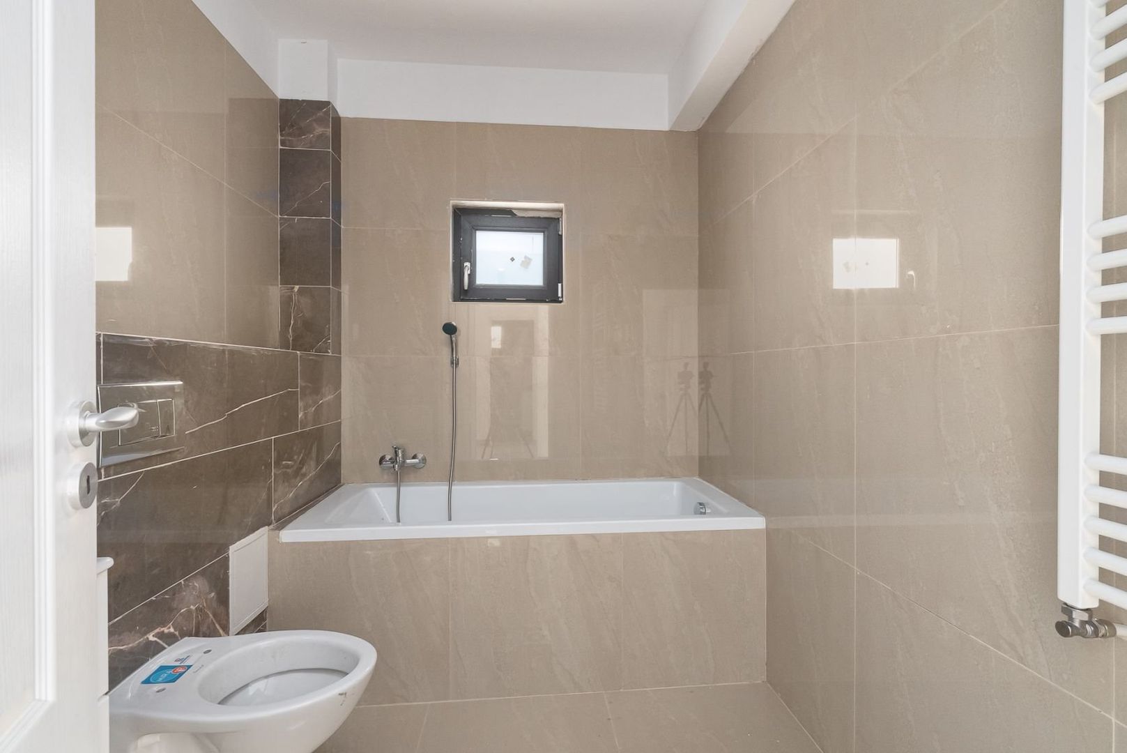 Refugiu Elegant lângă Pădurea Snagov: Casa Visurilor Tale (T2) - Poză 16