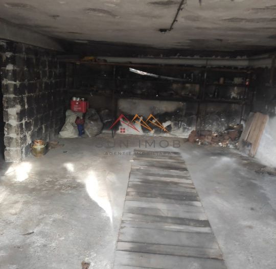 Casa D+P+E, an 1980, teren 285 m2, zona foarte buna, Campina, Prahova - Poză 12