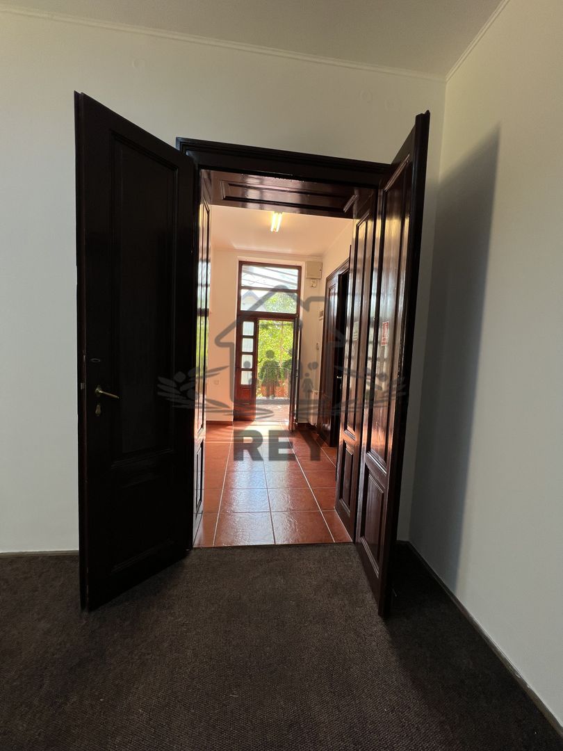 Spațiu de birou Parter 4 camere/120 mpu, curte proprie/parcare - Poză 7