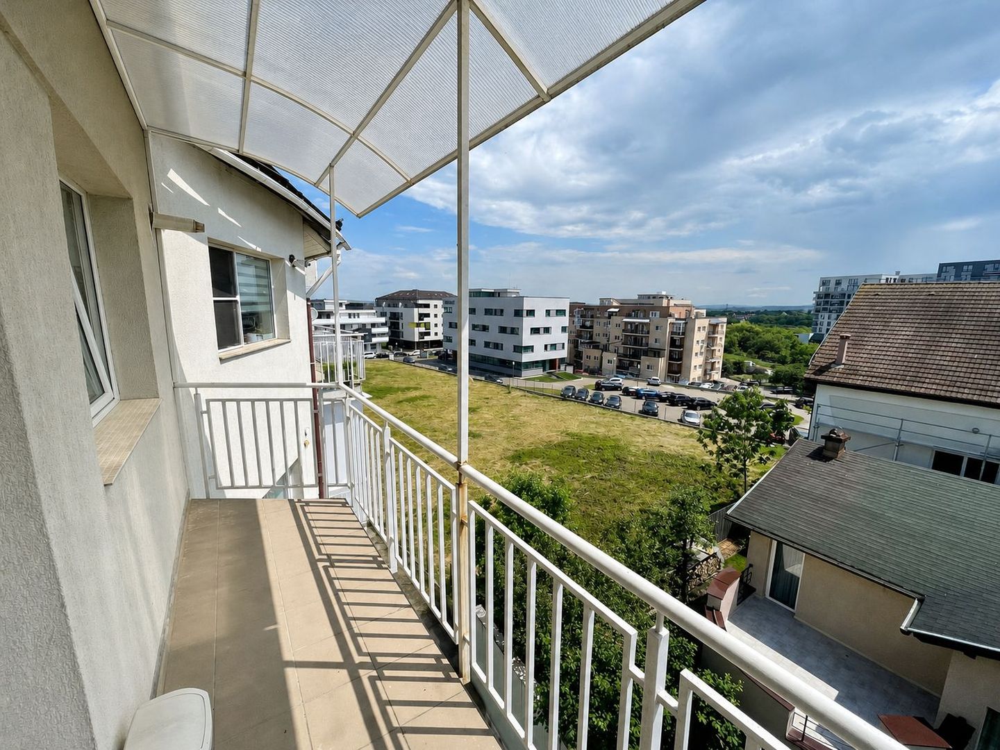 Apartament de vâzare | Garaj | Buna Ziua - Poză 4