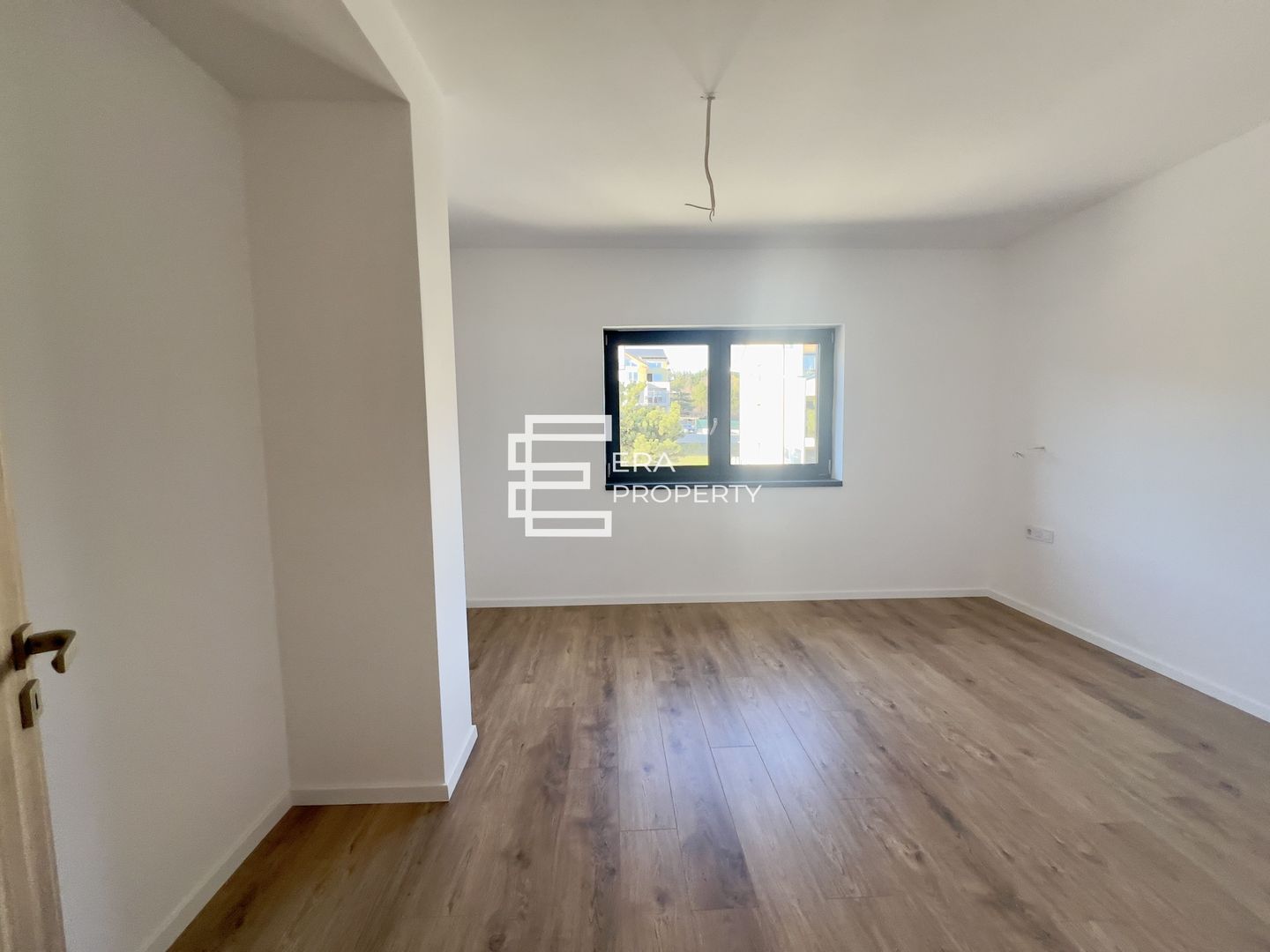 Penthouse 5 camere -  133 mp utili - predare la cheie, zona Aeroport Sibiu - Poză 4