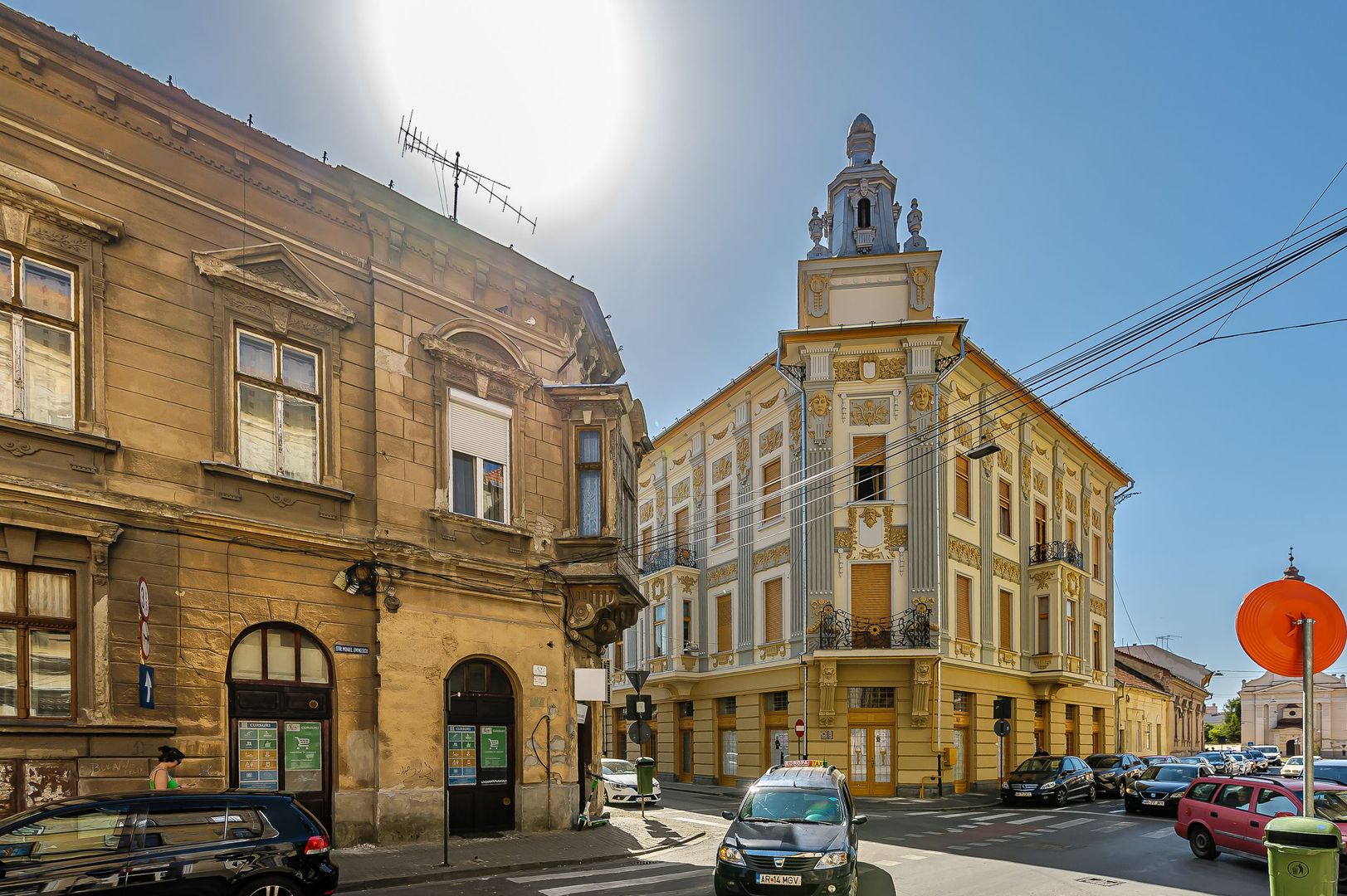 Spațiu comercial cu 5 căi de acces, clădire complet restaurată. - Poză 6