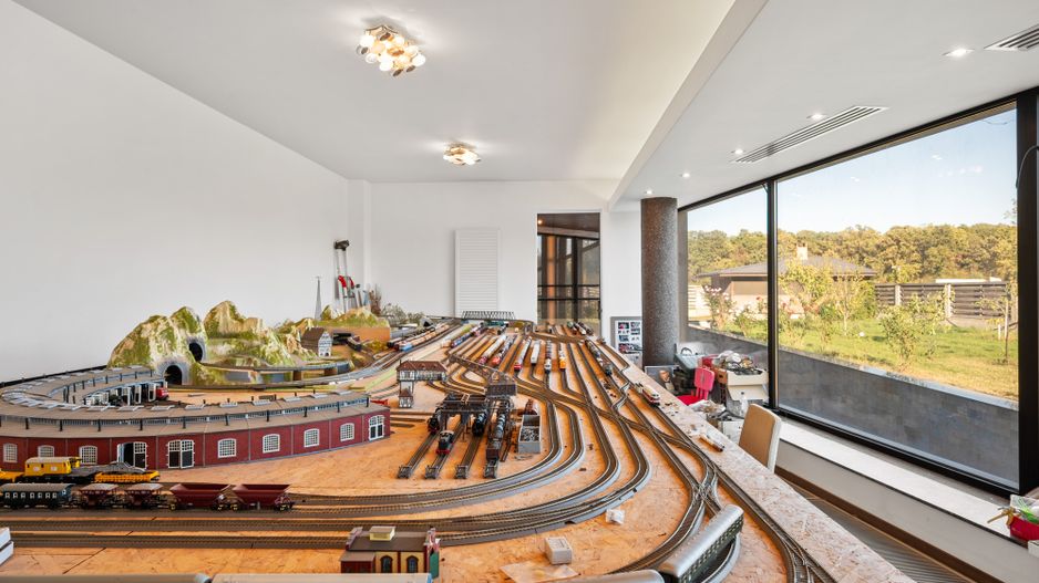 Vilă Futuristă: Eleganță & Inovație la limita pădurii, piscină, 4500mp - Poză 33