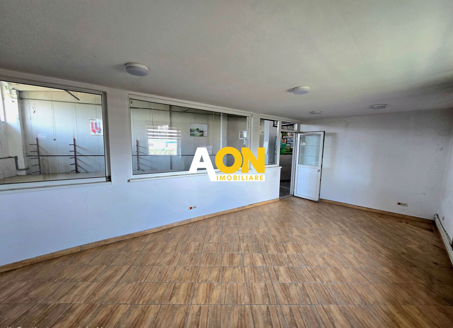Spațiu Industrial, 280mp, Toate Utilitățile, Zona Carolina Mall - Poză 11