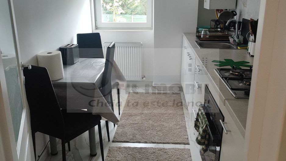 Apartament 2 camere decomandat CUG - 399 EURO - Poză 2