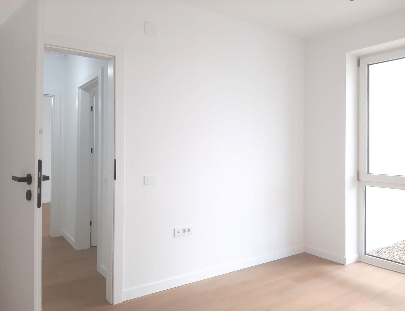 Apartament Nou 2 Camere Balcon 10 MP Lângă Viitoarea Sală Polivalenta - Poză 12