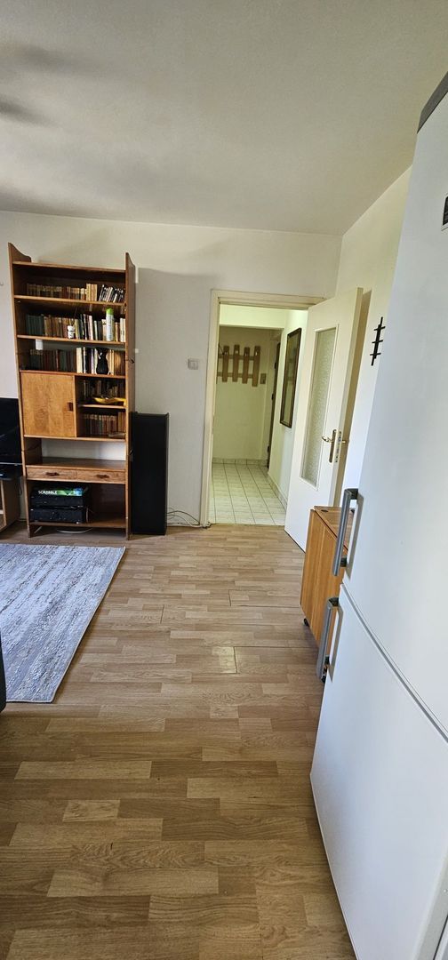 Apartament 3 Camere de Vanzare - Drumul Taberei, lângă Plaza România - Poză 4