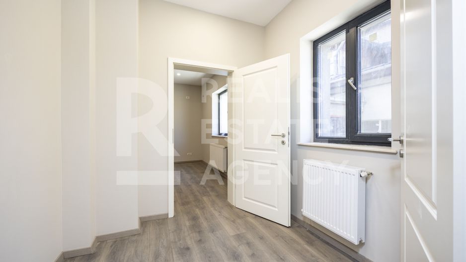 Vânzare, casă, 8 camere, zona 1 Mai, București - Poză 13