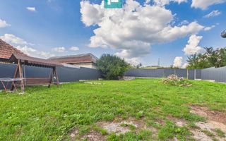 Casă cu 1.874 mp teren în Hidișelu de Sus - Poză 3