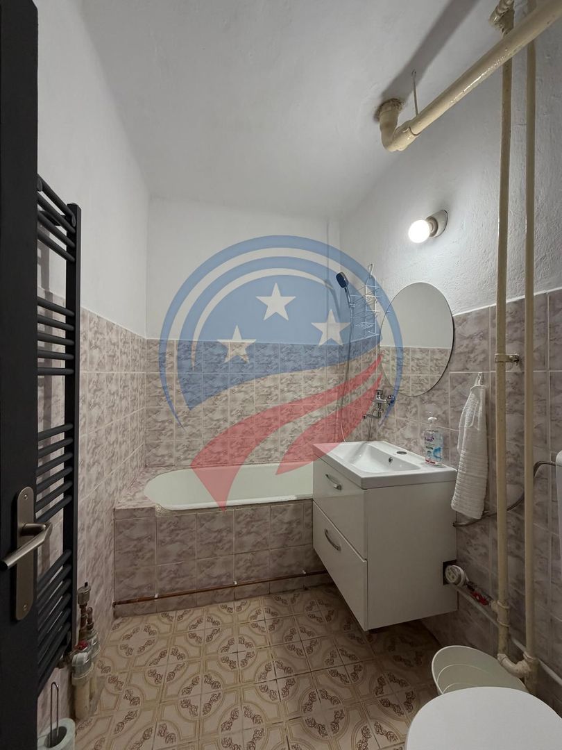 CHIRIE APARTAMENT 2 CAMERE CENTRUL VECHI - Poză 4