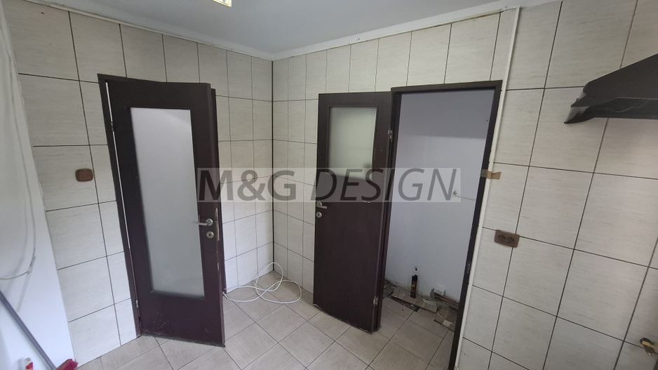 Gh Lazar- Favorit, 3 camere, parter cu centrala proprie - Poză 4