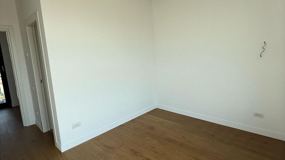 Vila tip UV02 mobilata complet in Amber Forest-prima inchiririere - Poză 11