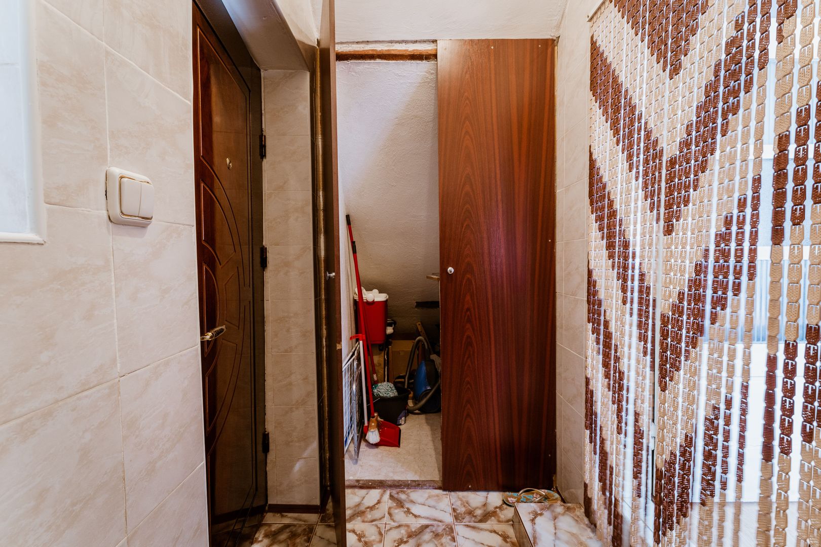 Apartament cu 2 camere strada Kogalniceanu - Poză 12