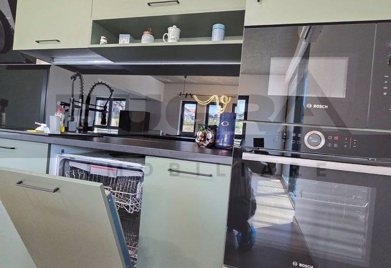 Vila cu piscina, spa si fitness - Poză 6