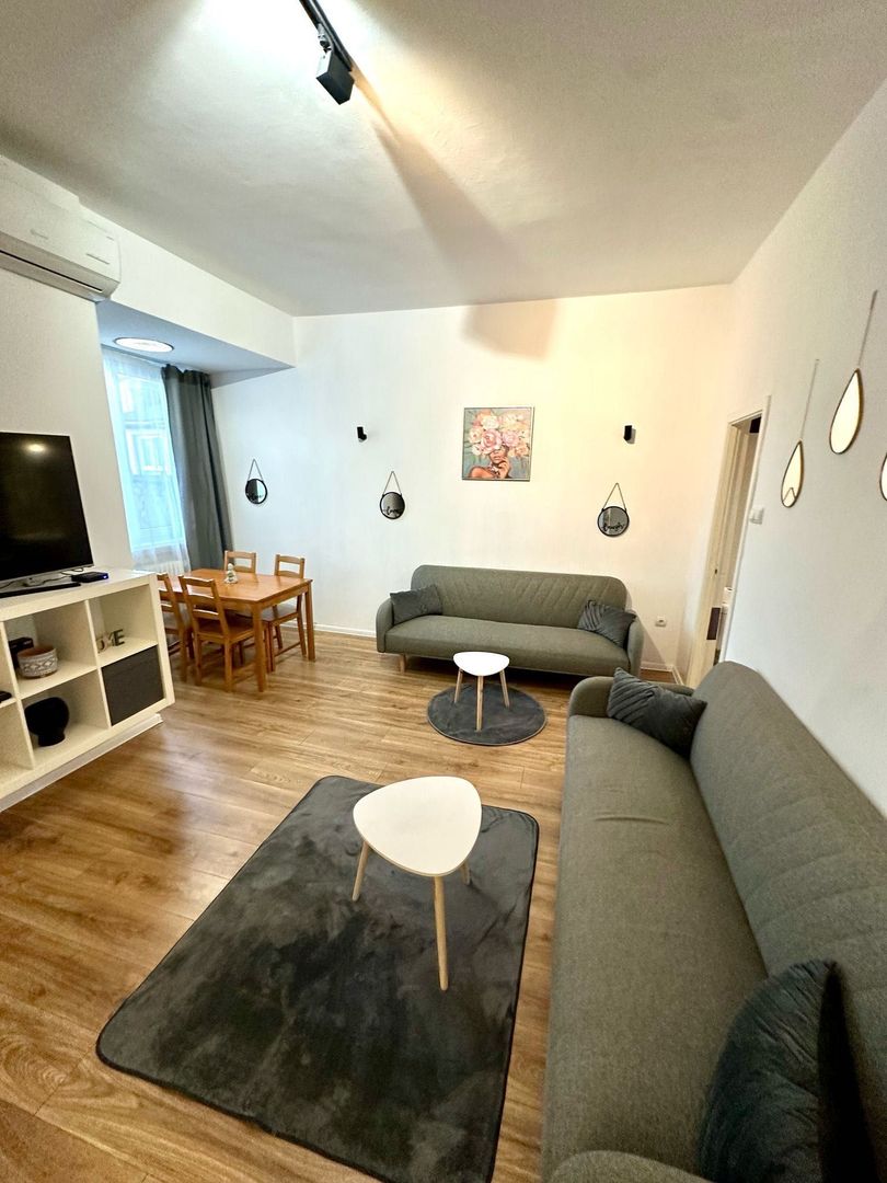 Apartament 3 camere, Piața Romana - Poză 1