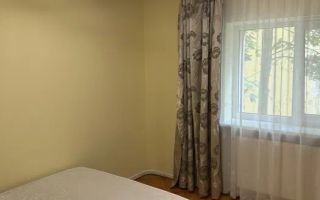 Apartament de 4 camere, 75 mp, decomandat, zona Golden Tulip - Poză 3