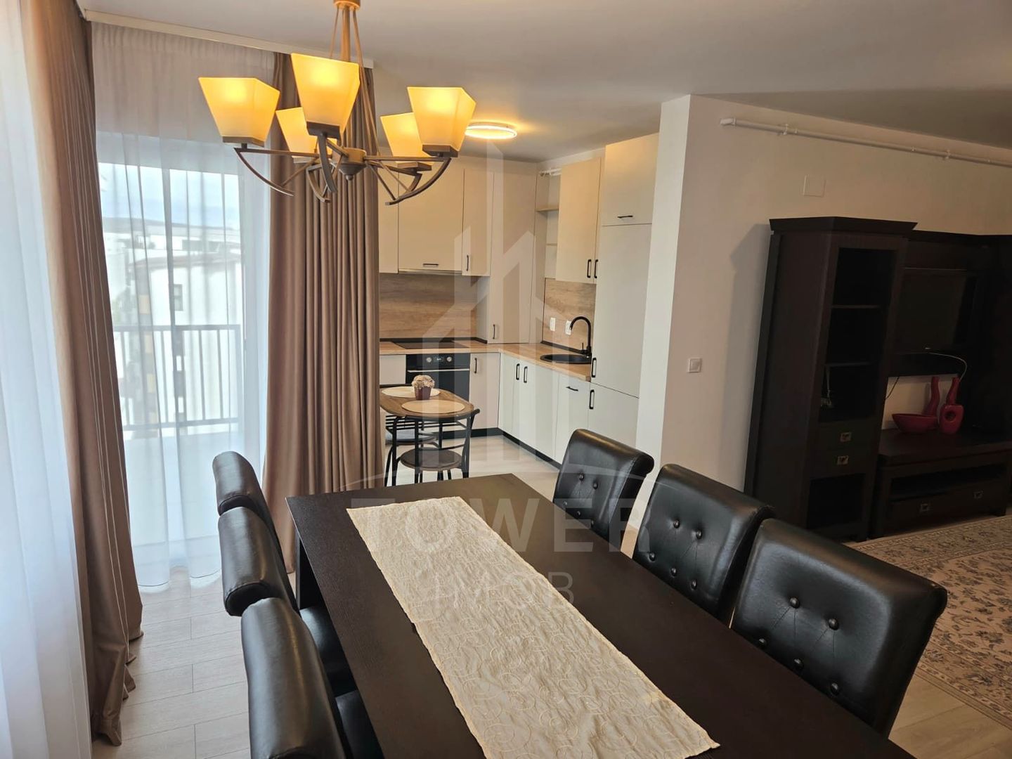 Apartament 3 camere , D-na Stanca / Prima chirie . - Poză 2