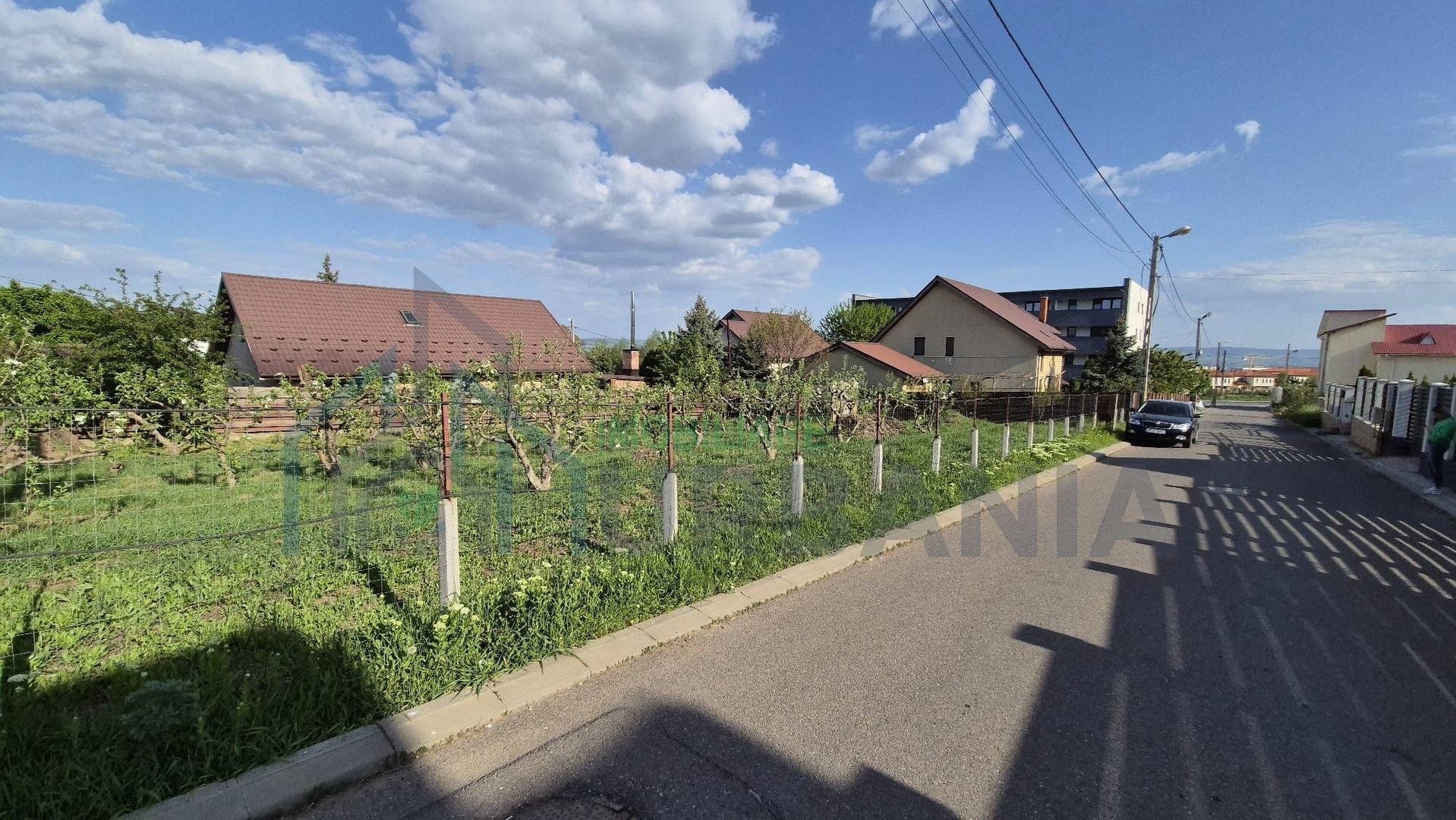 Teren intravilan 700 mp, Galata, Sun City, în spatele magazinului La Doi Pași - Poză 1