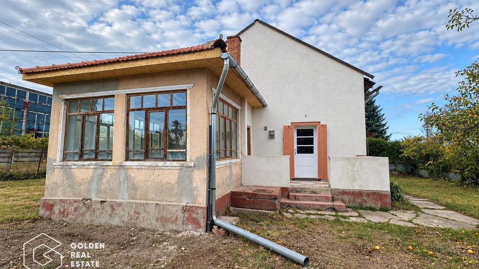 Teren intravilan de 1.555 mp cu constructie, Sebis, jud. Arad - Poză 3