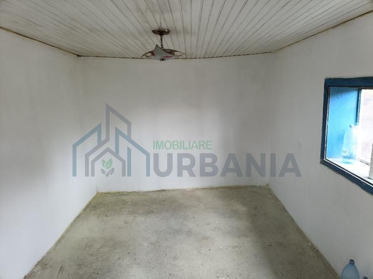 Casă renovată în stil tradițional, Romanesti, Iași – 3 camere, 50 mp utili, teren 3240 mp - Poză 5