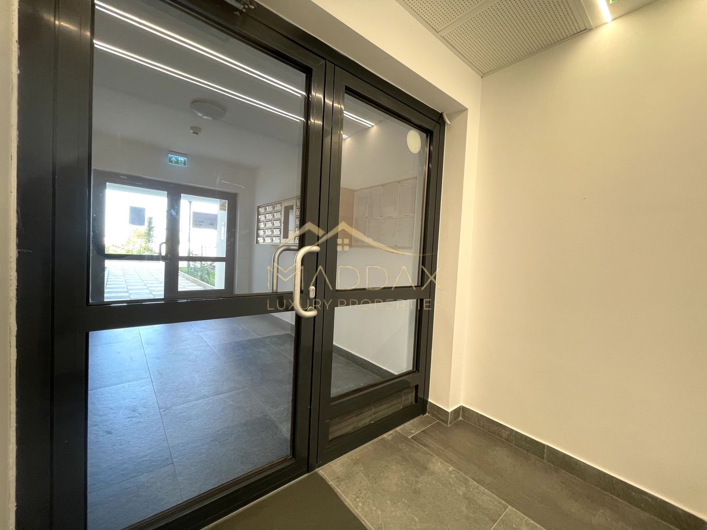 Apartament 2 camere_LUX_107.4 mp**Terasa de 45 mp//Mogosoaia - Poză 24