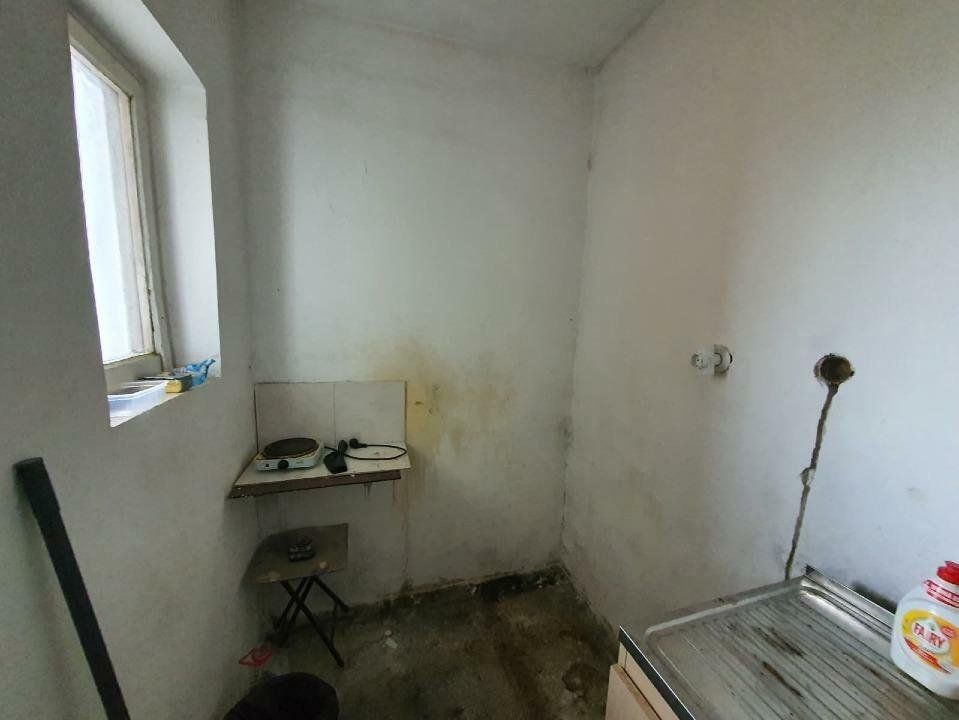 1 cam Circumvalatiunii etaj intermediar - Poză 6