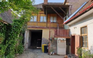 INVESTITIE I Imobil de renovat I Curte I Turnisor - Poză 1