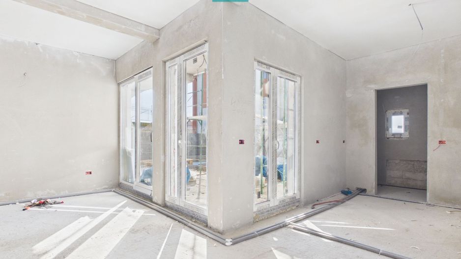 Casă deosebită în Parneava – Strada Griviței - Poză 6