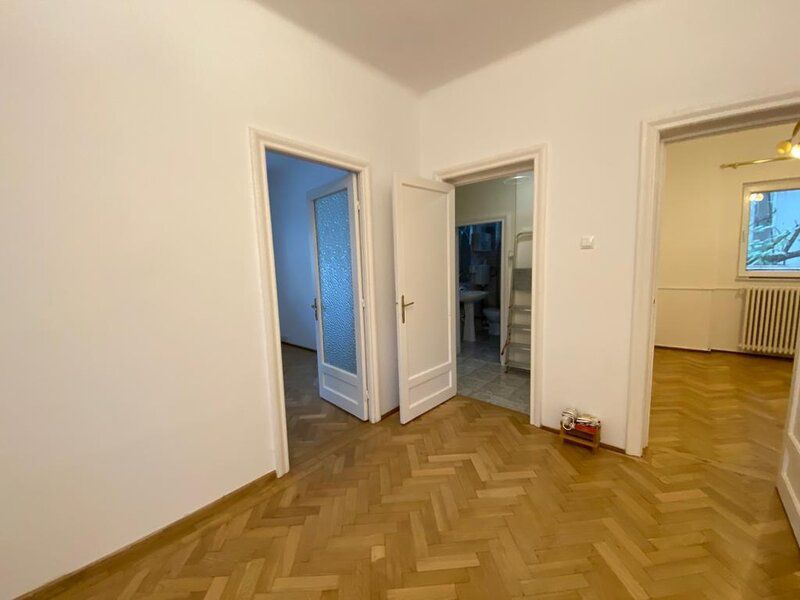 Cotroceni apartament 5 camere in vila - Poză 7