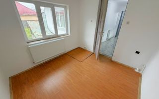 Casa 3 camere-Teren 300mp-Centrala termica-Libera-Zona Brestei - Poză 5