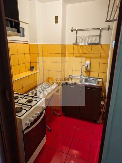 2 camere | 3/10 | Decomandat | Râul Doamnei – loc parcare ADP - Poză 9