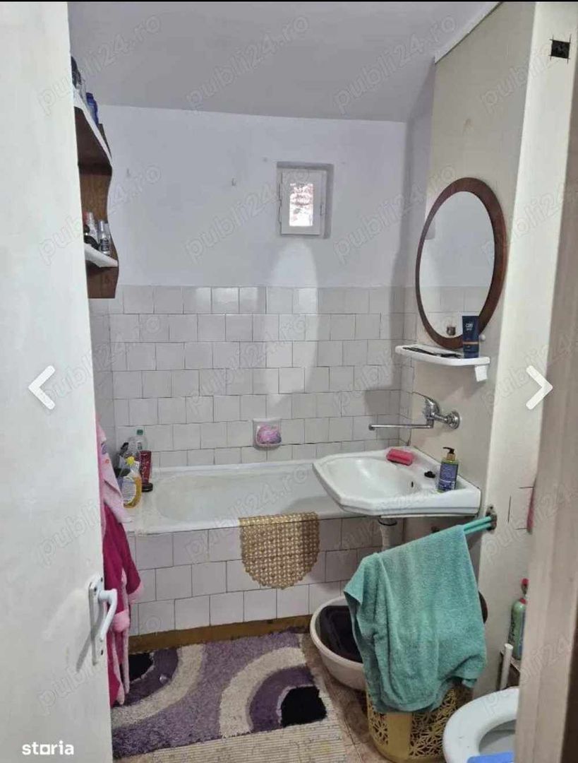 Vând sau schimb ap 3 camere - Poză 1