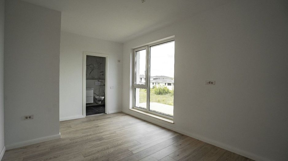 Ultima!!  Vila Otopeni 4 camere TOATE utilitatile - Poză 7