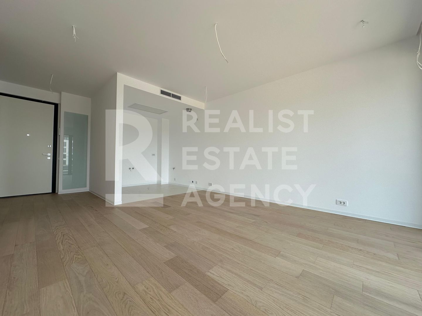 Apartament cu 2 camere - One Lake Club - Poză 2