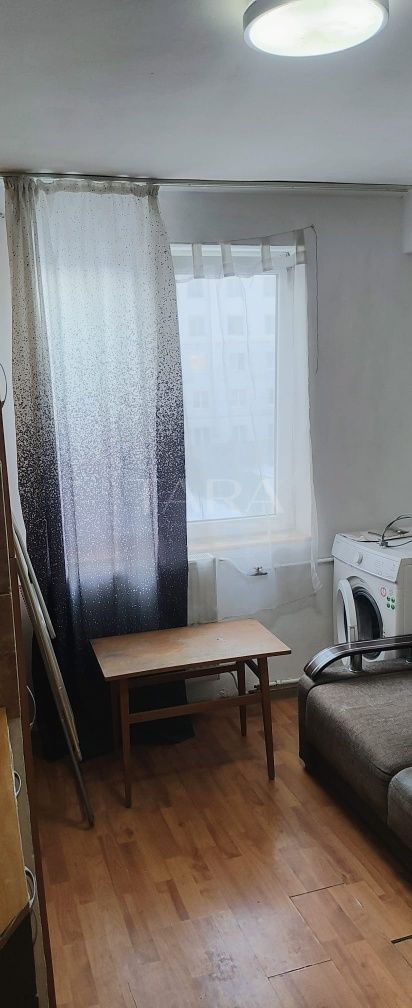 Se vinde garsoniera - Poză 1