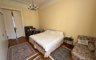 APARTAMENT DEOSEBIT IN ZONA CENTRALA - Poză 36