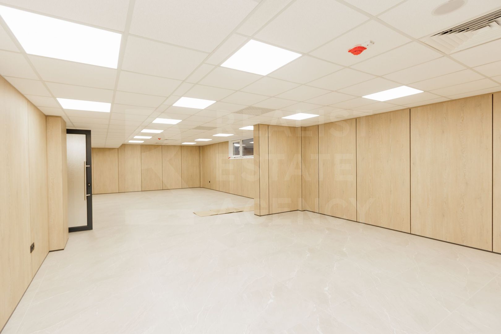 Chirie un complex de birouri ultra-modern, bulevardul Dacia, Botanica - Poză 17