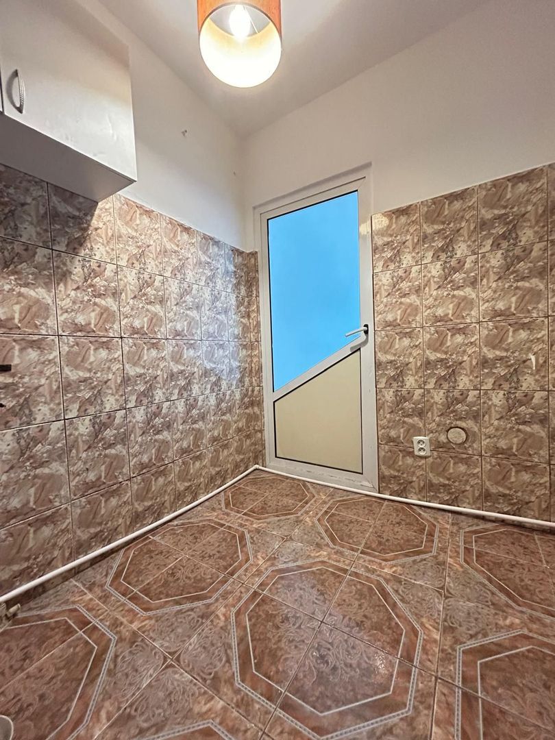 CET - Garsoniera | piata Cet | libera | etaj 3 - Poză 12