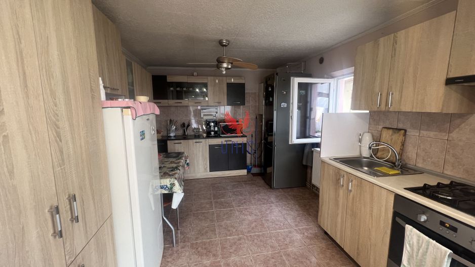 Casa Spatioasa zona Lascar Catargiu! - Poză 12