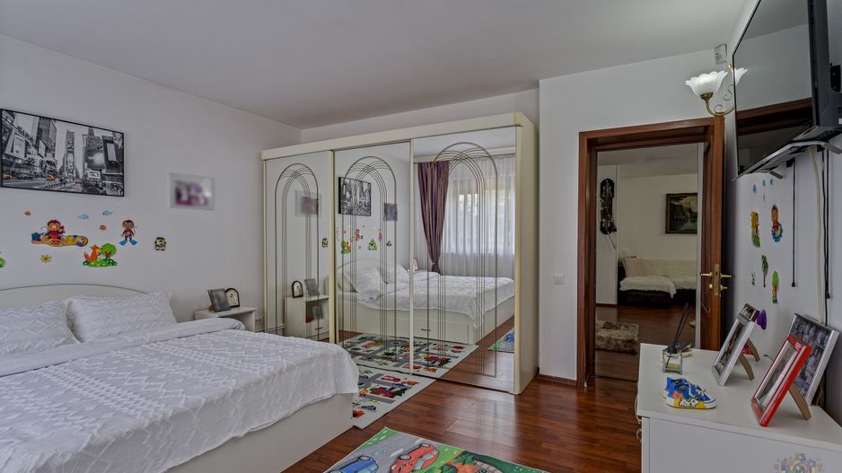Vilă cu 500 mp teren, aproape de ISB/ICHB - Poză 24