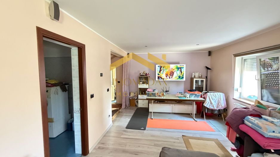 Casa Individuala - 4 camere- 800 mp teren - - Poză 3