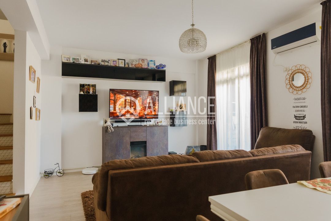PALAZU MARE -  Vila Duplex cu 4 Camere, Panorama Superba si Curte Amenajata - Poză 22