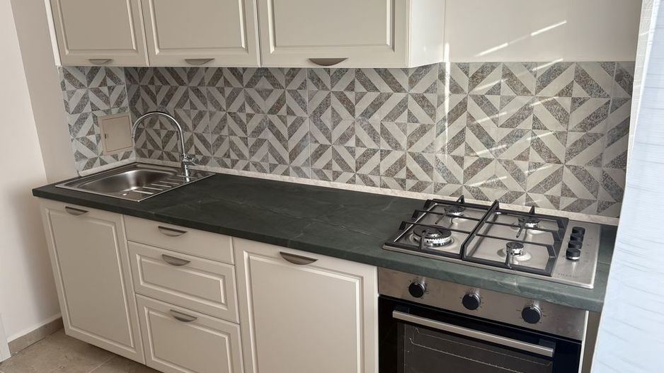 Apartament 2 camere metrou Aparatorii Patriei - Poză 5